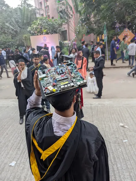Another view of the graduation cap and its component arrangement.